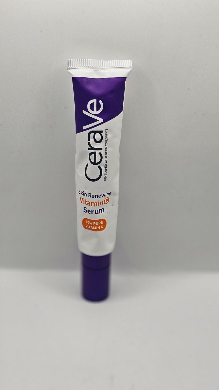 CeraVe Vitamin C Serum for Face with 10% Pure Vitamin C, Hyaluronic Acid NO BOX